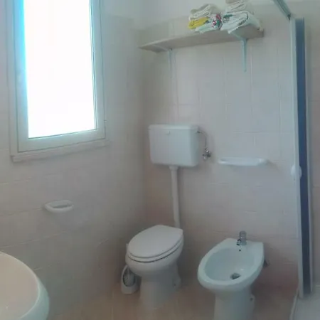 Alloggio per agriturismo Serra Vecchia *