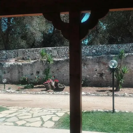 Serra Vecchia בית חווה