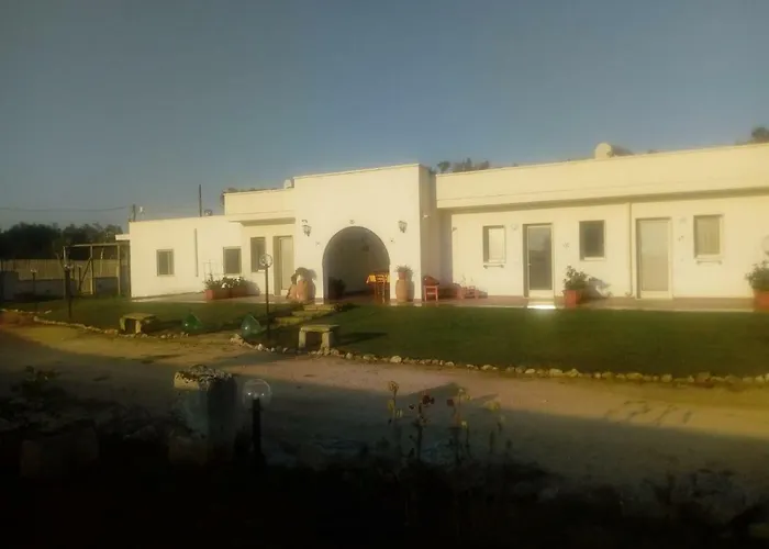 Serra Vecchia Bauernhof Giuggianello